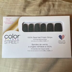 Color Street Gaelic Greenery